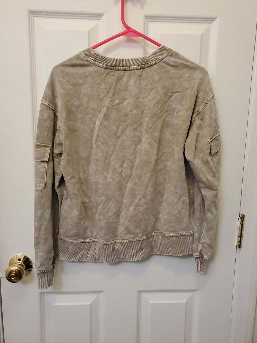 Jane + Delancey Acid Wash French Terry Cargo Pullover and Jogger Lounge Set - Picture 6 of 10